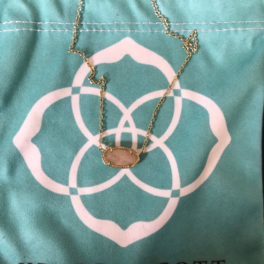 Kendra Scott Necklace